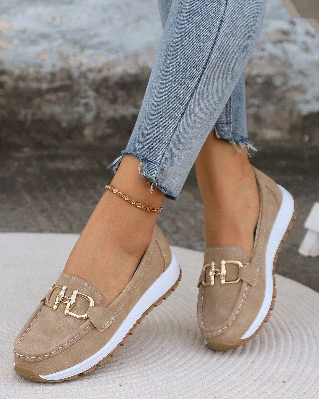 Oksana | Flat Moccasins with Buckle