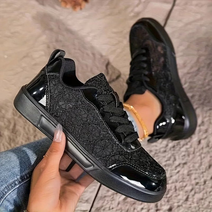 Hollis | Floral Lace Sneakers