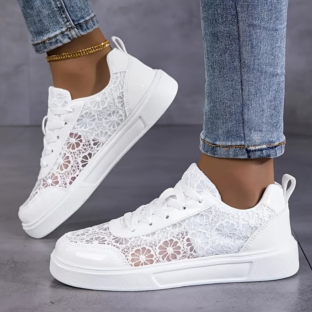 Hollis | Floral Lace Sneakers