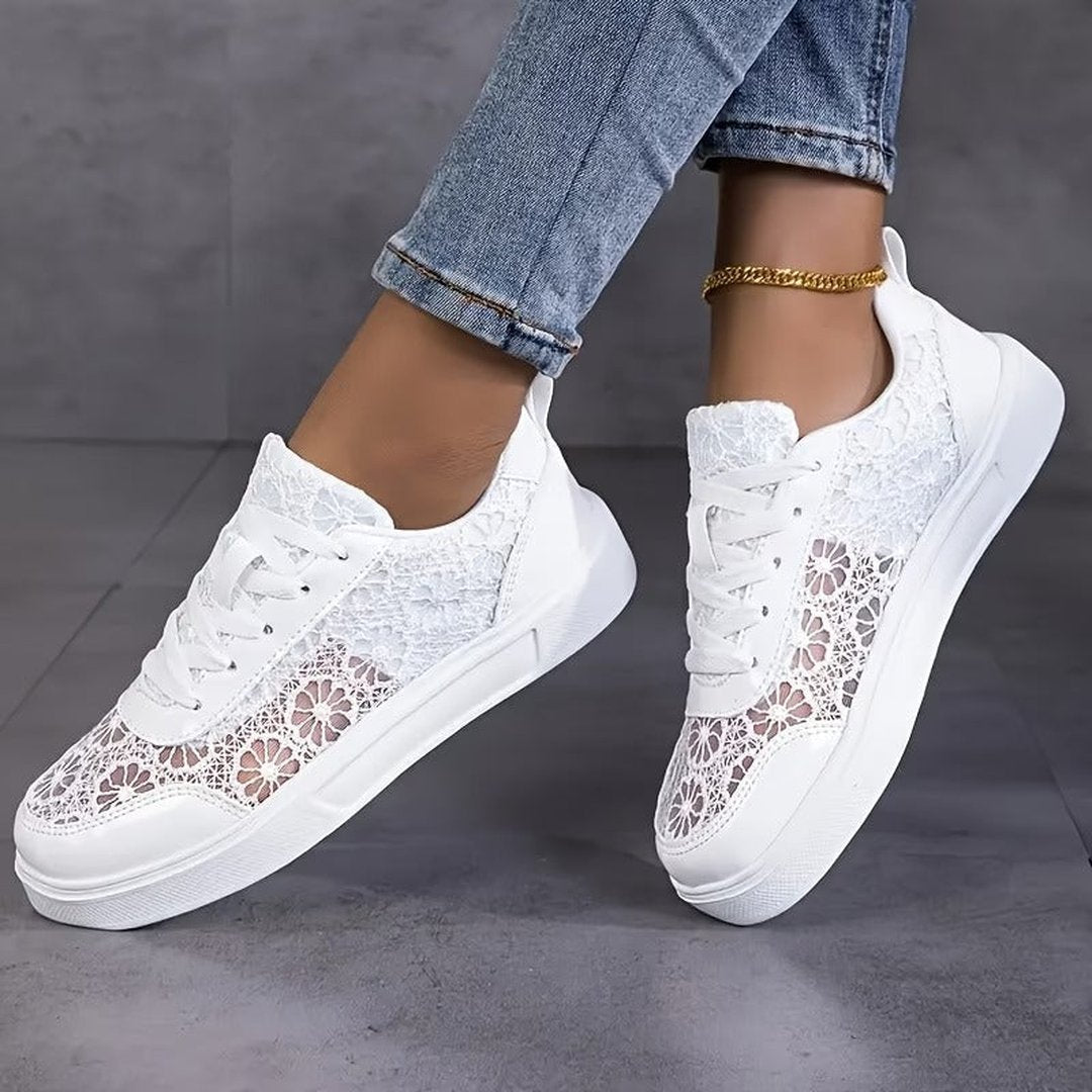Hollis | Floral Lace Sneakers
