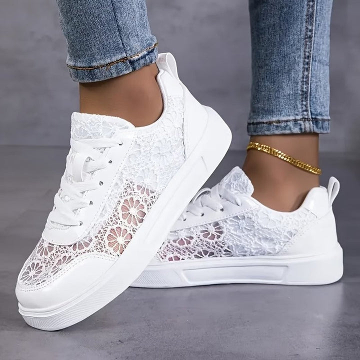 Hollis | Floral Lace Sneakers