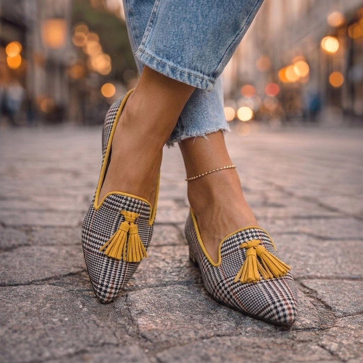 Brandy | Pointed Flats